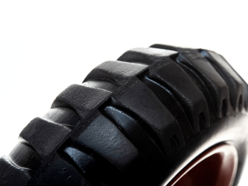 Колесо литое с протекторной резиной, металлическим ободом и шариковым подшипником, ось 17 мм, без крепления PP 160 (160 мм/400 кг)