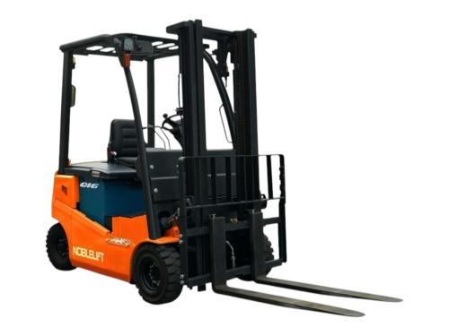 Погрузчик электрический четырехопорный NOBLELIFT FE4P16QC с грузоподъёмностью 1600 килограмм на сайте АлтайСкладМастер Погрузчик электрический четырехопорный NOBLELIFT FE4P16QC с грузоподъёмностью 1600 килограмм