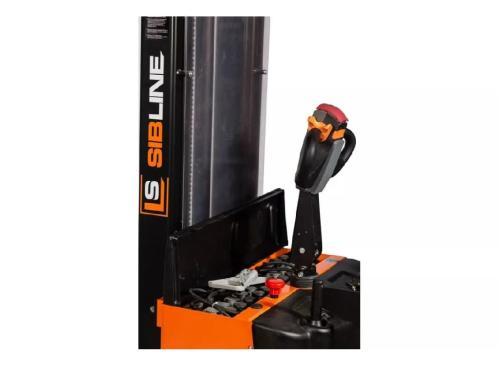 Самоходный штабелер SIBLINE CL15W г/п 1500 кг и высотой подъёма 4.5 м