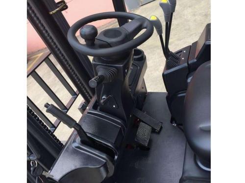 Погрузчик электрический  вилочный трехопорный NOBLELIFT FE3D18N с грузоподъёмностью 1800 килограмм