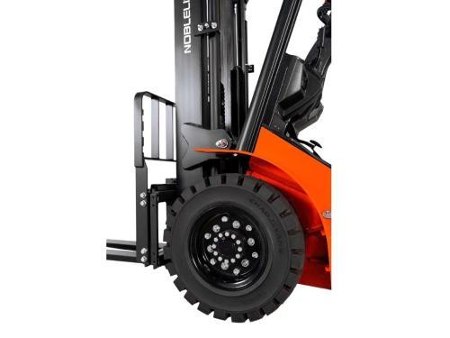 Погрузчик электрический четырехопорный NOBLELIFT FE4P30Q с литий-ионной АКБ на сайте АлтайСкладМастер Погрузчик электрический четырехопорный NOBLELIFT FE4P30Q с литий-ионной АКБ