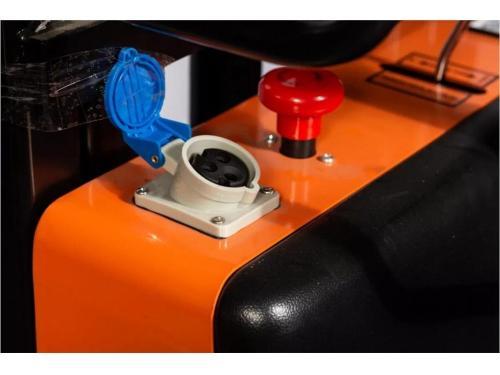 Штабелер с электроподъёмом SIBLINE SPN 1535 1,5Т-3,5М с раздвижными вилами