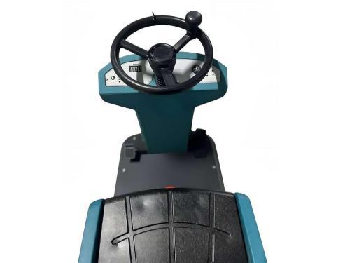 Поломоечная машина TOR EFFECT 80 с местом оператора