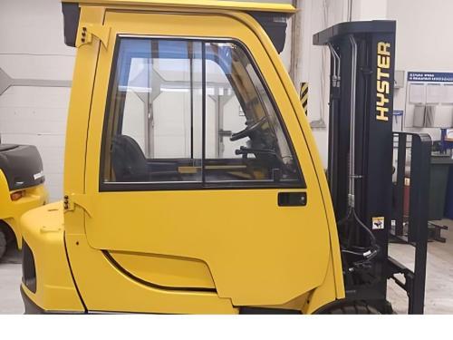 Дизельный погрузчик б/у HYSTER H1.6FT FFV с высотой подъёма 3 м, SS, кабина