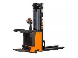 Самоходный штабелер SIBLINE CL15W г/п 1500 кг и высотой подъёма 5.6 м
