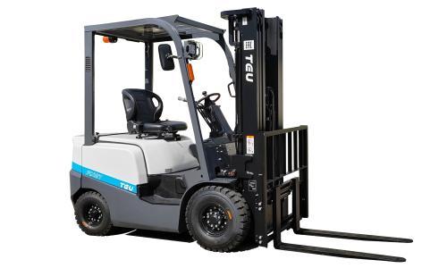 Дизельный погрузчик б/у TEU FD15T с высотой подъёма 4.7 м